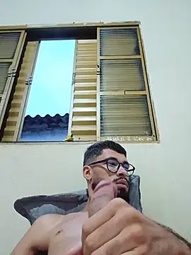 FerrariniHott online show from December 16, 8:32 am