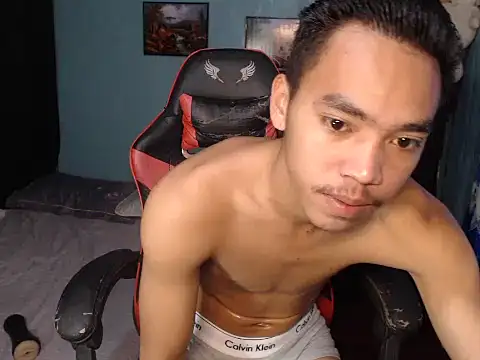 slimraz02 online show from January 6, 6:39 am