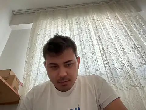 madarato20 online show from December 3, 11:49 am