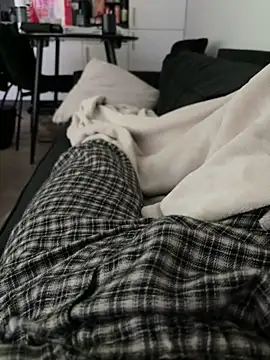 hasanka62 online show from February 22, 9:10 am