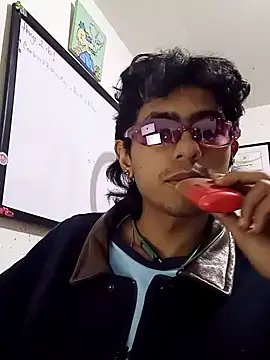 SkinniYamo online show from February 20, 11:49 pm