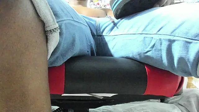 hathor  01 online show from November 12, 1:39 pm