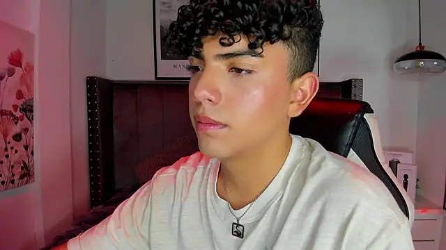 Niick Twiink online show from December 2, 8:56 pm