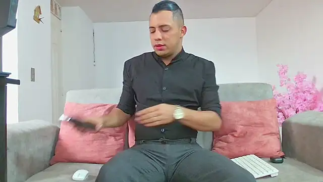 Mike Fetiche online show from February 19, 12:45 pm