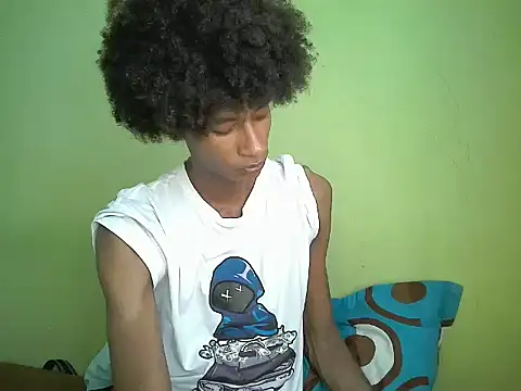 skinniyGabriel online show from December 3, 5:19 pm