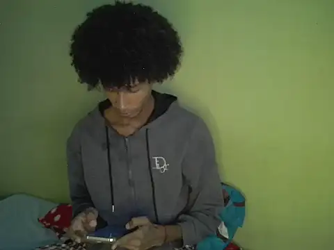 skinniyGabriel online show from December 16, 1:18 pm