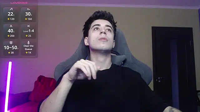 Yofukashii online show from November 19, 9:09 am