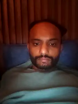 Advance01 online show from March 12, 11:01 pm