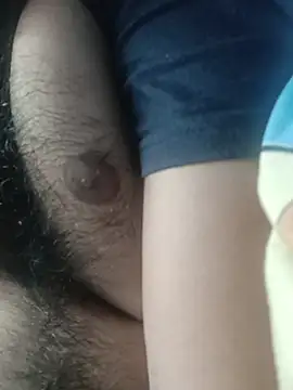 bearslove143 online show from November 3, 6:21 pm