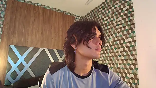 James Morrisonm online show from November 25, 9:28 pm