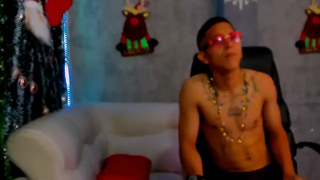 soy Aron online show from December 20, 8:49 pm