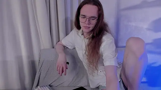 Mark Glover online show from November 29, 10:39 am