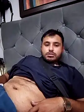 KARNEs24666 online show from April 2, 9:11 pm