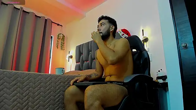 noah corvelle online show from December 19, 12:46 pm