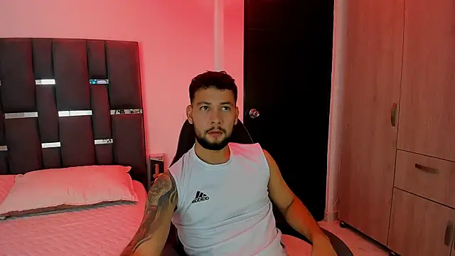 noah corvelle online show from November 11, 1:21 am