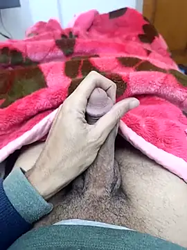 zero1122twt online show from February 4, 11:55 pm