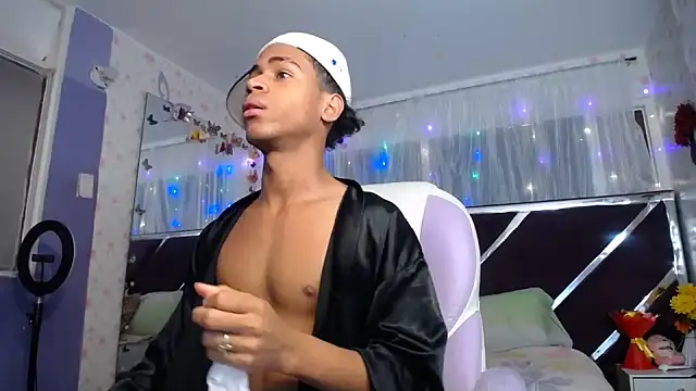 Santy bigcock 01 online show from June 15, 6:55 pm