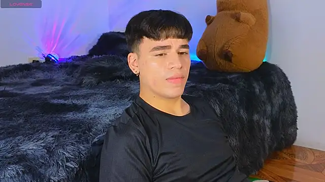 Maiicoll coleman online show from November 15, 4:36 am