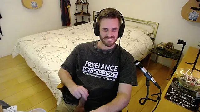 skatejocke online show from December 3, 5:08 pm