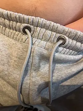 christophecamzzl online show from November 23, 1:11 pm