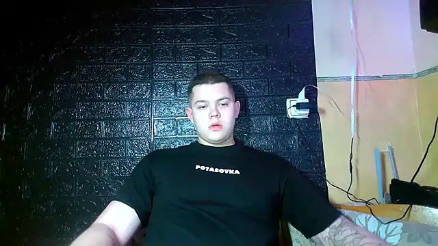 CuteButNaughty  online show from February 13, 10:26 pm