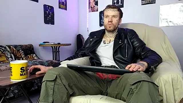 Huntall77 online show from February 21, 5:41 am