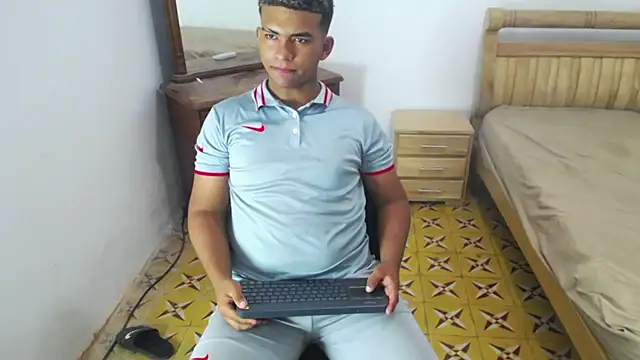 mathews    online show from December 20, 3:35 am