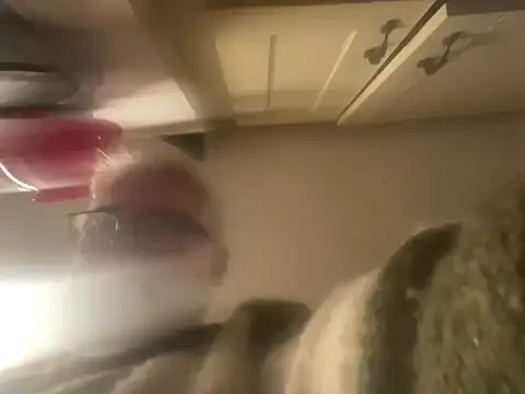 LeatherSdaddy online show from December 3, 8:04 pm