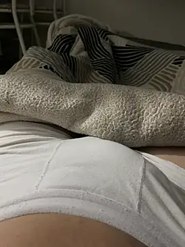 Ryanzl017 online show from May 28, 12:41 am