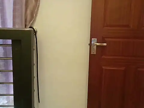TommyZhao10 online show from May 27, 1:57 am