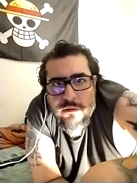 AurelioLpe17168 online show from December 20, 6:09 am