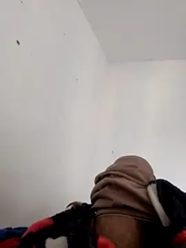 Davidgnzz1993 online show from November 14, 9:27 pm