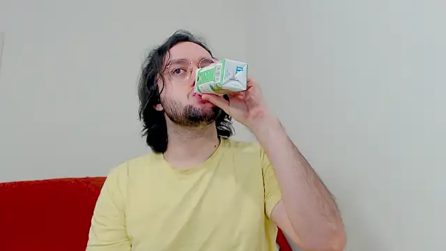 eren jaeger2000 online show from February 11, 2:49 am