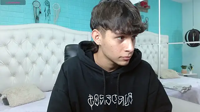 DraxBlade09 online show from April 10, 9:22 pm