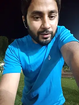 Cute Lucky online show from April 4, 2:03 pm