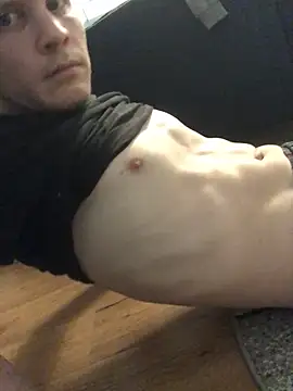 Spielzeugtwink online show from February 11, 10:59 pm