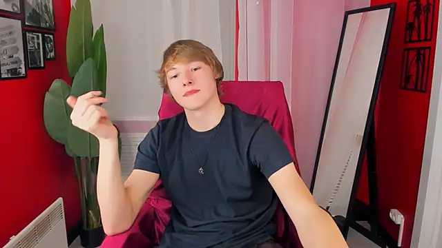 DonaldWoon online show from November 24, 3:46 pm