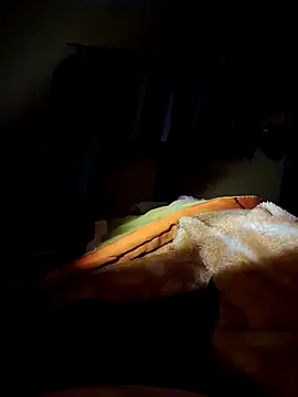 Kfrtui1 online show from November 20, 6:35 am