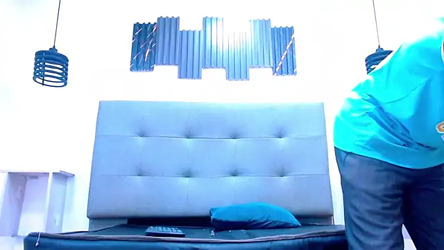 Hot Latino x online show from January 8, 12:21 pm