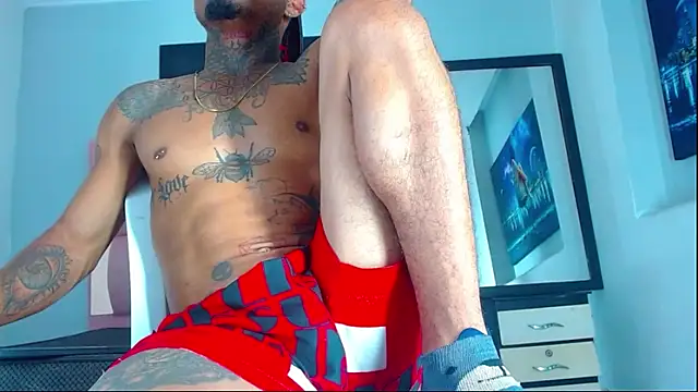 Hot Latino x online show from February 8, 7:40 pm