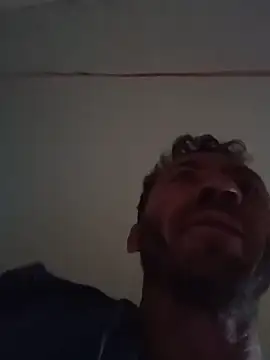 RobertoLuiz84 online show from May 16, 8:40 pm
