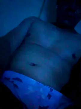 Oscarinylupis2328 online show from May 23, 9:37 am