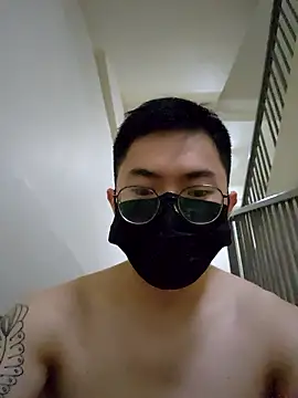 Valerious180 online show from January 17, 5:38 pm