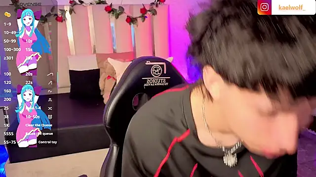 kaelwolf tay online show from March 16, 7:18 pm