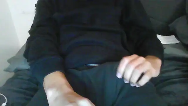 latinman7944 online show from February 13, 7:36 am