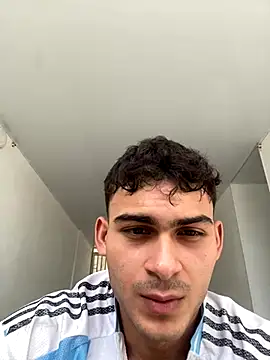 Zezzta online show from November 25, 6:43 pm