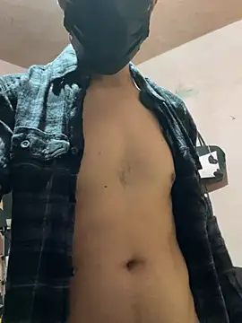 maxitravieso online show from July 12, 9:06 pm