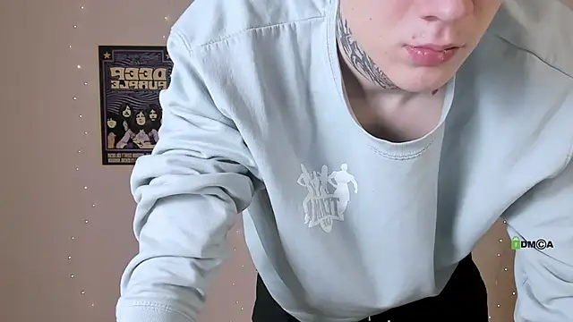 drew soft  online show from January 15, 8:33 pm