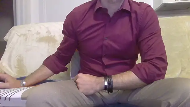 Eroshotlicker online show from February 5, 9:44 pm