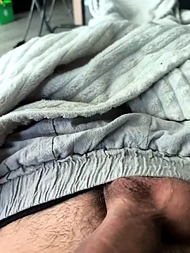 Razvan696969 online show from February 26, 7:54 am